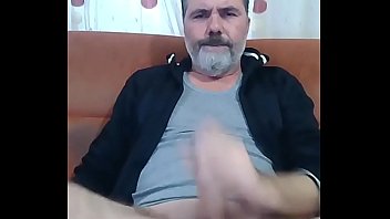 Preview 3 of Hot Sexy Pasa - Maduro se masturba para mi