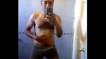 Preview 1 of Engine Babes - Big dick chileno