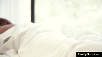 Preview 2 of Porno Mamy S Negrami Smotret Evf - Sexy taned teen get some extra sex during massage