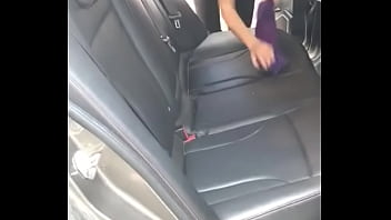 Preview 2 of New Brought And Sis Xxx Video Hd - 洗车的一个少妇，最近打算拿下