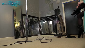 Preview 2 of Marjorie De Paz - Vacuuming In Hobble Boots