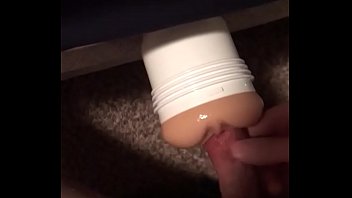 Preview 4 of 5 Liter Fill Up - Amature fucks toy