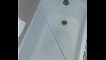 Preview 3 of Mom On Bad Hd - Piss in tub
