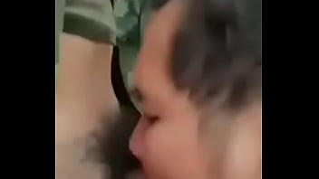 Preview 1 of Eating Pusy And Fuckuling - B&uacute_ bộ đội ngo&agrave_i đảo C&ocirc_ T&ocirc_