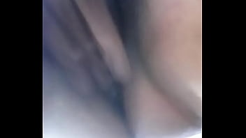 Preview 2 of Mia Khalifa Old Movie - Se masturba la prima