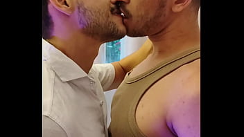 Preview 1 of Brazzerzz Mian Khalifa - Leitei tanto o cu do boy que escorreu porra para o lado de fora - Assista Completo
