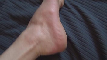 Preview 3 of Bhabi Xxx With Dever Indian - NicoExhib montre ses pieds nus et sexy