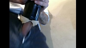 Preview 4 of Rr Zz - Metendo minha rola grossa no fleshlight