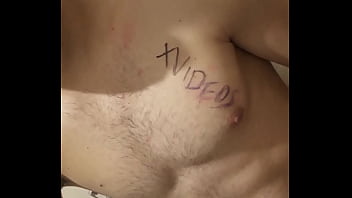 Preview 2 of Mommys Bath - Xvideos verifica&ccedil_&atilde_o