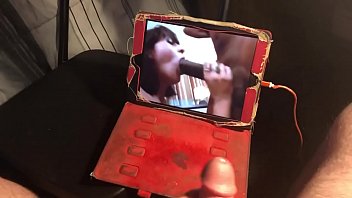 Preview 4 of My Bhabhe Xxx - jerking my big white cock to black cock porn