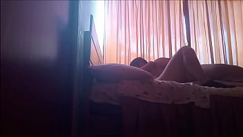 Preview 1 of Mpn San Xxvideo - AMIGO DE MI ESPOSO ME DESPIERTA PARA CACHAR ANTES QUE LLEGUE MI ESPOSO