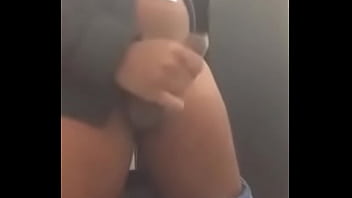 Preview 3 of Likee Xxx Com - Punheta banheiro trabalho