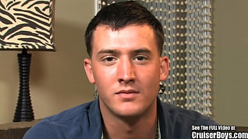 Preview 1 of Tud2e8s2fc - Good Looking Guy Masturbates Eloquently