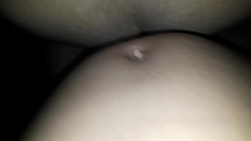 Preview 4 of Pipis Memek Perawan - Fudendo com o novinho gostoso