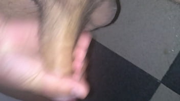 Preview 3 of Tainastar Piss - Tirandome una paja
