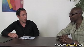 Preview 1 of Sakat Yg Besar - Stephanie Cane Fucks BBC In Front Of Cuckold Husband