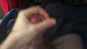 Preview 1 of Enighssex Shipmove - Low e&#039_s cumshot