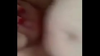 Preview 2 of Lick The Pussy Hardly - شاب عربي شاذ جنسياً يحمل جسم انثوي يتناك