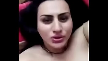 Preview 1 of Lick The Pussy Hardly - شاب عربي شاذ جنسياً يحمل جسم انثوي يتناك