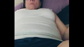 Preview 1 of Mom Masturbacion - YOU WANT TO SEE A GIRL JUST BEING A GIRL WITH NO INTENT TO POST??? (THIS IS RARE) And so is just a guy.........in the shower. Just Reelz people.