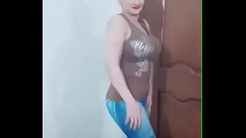Preview 4 of Hairy Jesse - Tamil Aunty Big Boobs shaking Dance