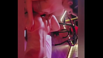 Preview 4 of Candy Craves - Caseiro,  uma das primeiras trocas de casal que eu fiz! As loiras gostosas se pegando bem gostoso