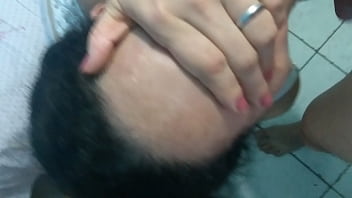 Preview 1 of Drunk Russian Rape Gay - Putinha casada tomando todo meu leitinho e o corno s&oacute_ assistindo no sofa