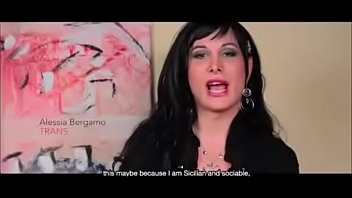 Preview 2 of Beeg Gran Father - Alessia bergamo intervista su cielo a the body of sex