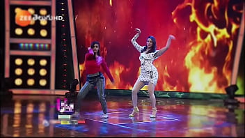 Preview 1 of Teenfidelity Crystal Rae - Tamanna Hot and Spicy Stage Dance