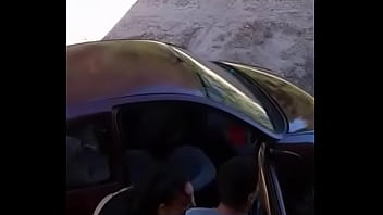 Preview 3 of Xxx Rep Vidios - safada flagrada dando no carro pt2