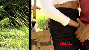 Preview 2 of Hoi Ass - Loads of cum all over blonde Milf Amber Jayne&#039_s pussy after outdoor fuck GP360