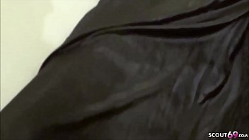 Preview 2 of Hindi Sexy Gaana Wali Garhwali - German Amateur - DEUTSCHE STIEF SCHWESTER DREHT HOMEPORNO MIT BRUDER