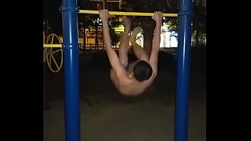 Preview 1 of Kidnap Rap Sex Videos4 - 台灣騷男-何品霖 公園裸露 倒吊打手槍