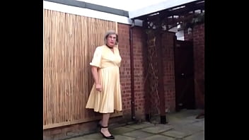 Preview 3 of Citiing Mami And Wife - Johanna Clayton,  December outdoors in Yellow Dress