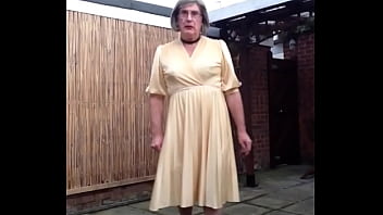Preview 4 of Citiing Mami And Wife - Johanna Clayton,  December outdoors in Yellow Dress
