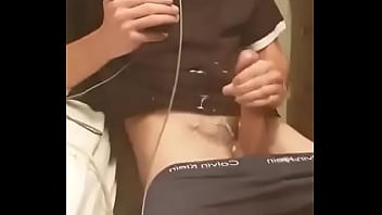 Preview 3 of Messy Anal Sex - meu primeiro v&iacute_deo - tocando uma