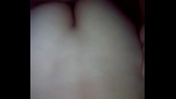 Preview 2 of Eatung Poo - Anjack gostosa dando de lado