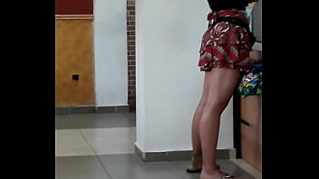 Preview 3 of Barbie Legs - Gostosa das lindas pernas no subway
