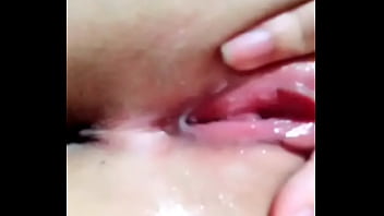 Preview 3 of Xxxhd T - Y&ecirc_u xa thủ d&acirc_m bướm đẹp