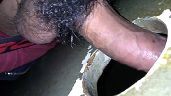 Preview 3 of Video Bokrep Rocco Siffedi - Me maman la verga en gloryhole Lima