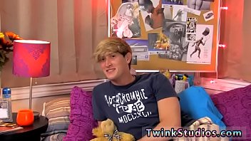Preview 3 of Latina Older Male - Videos of men having gay sex with male doll Gabriel Kelly is a self