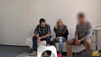 Preview 2 of Sex Ruce - HUNT4K. Comment je suis devenu proche de mon voisin