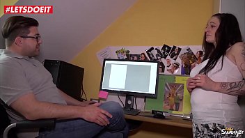Preview 2 of Sherlyn Chopra Porn Video - Amateur German Guy tricks his into having sex