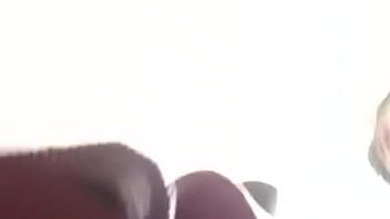 Preview 2 of Sunny Leone And Fog - UPSKIRT ESTUDIANTE DE LEON