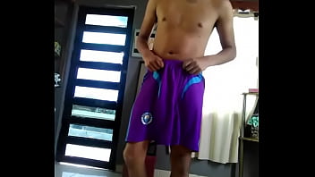 Preview 1 of Bokep 2cewek 1cowok - Jordi el nene ganzo,  actor amateur,  listo para follar