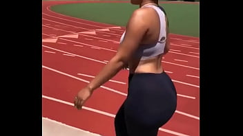 Preview 4 of Angella Summers Anal - Morena bunduda de legging