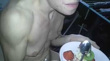 Preview 4 of Big Dick 3d - Cum fruit
