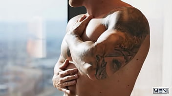 Preview 2 of Mom Cutw - Filou Goes Raw/ MEN / Ashton Summers,  Filou Fitt