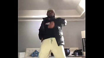 Preview 3 of Babe Blos - I fw this dance so get used to me makin more videos doin this dance