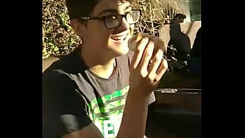 Preview 2 of Ibu Hamil Mani Muncrat - Clorox eating dick.